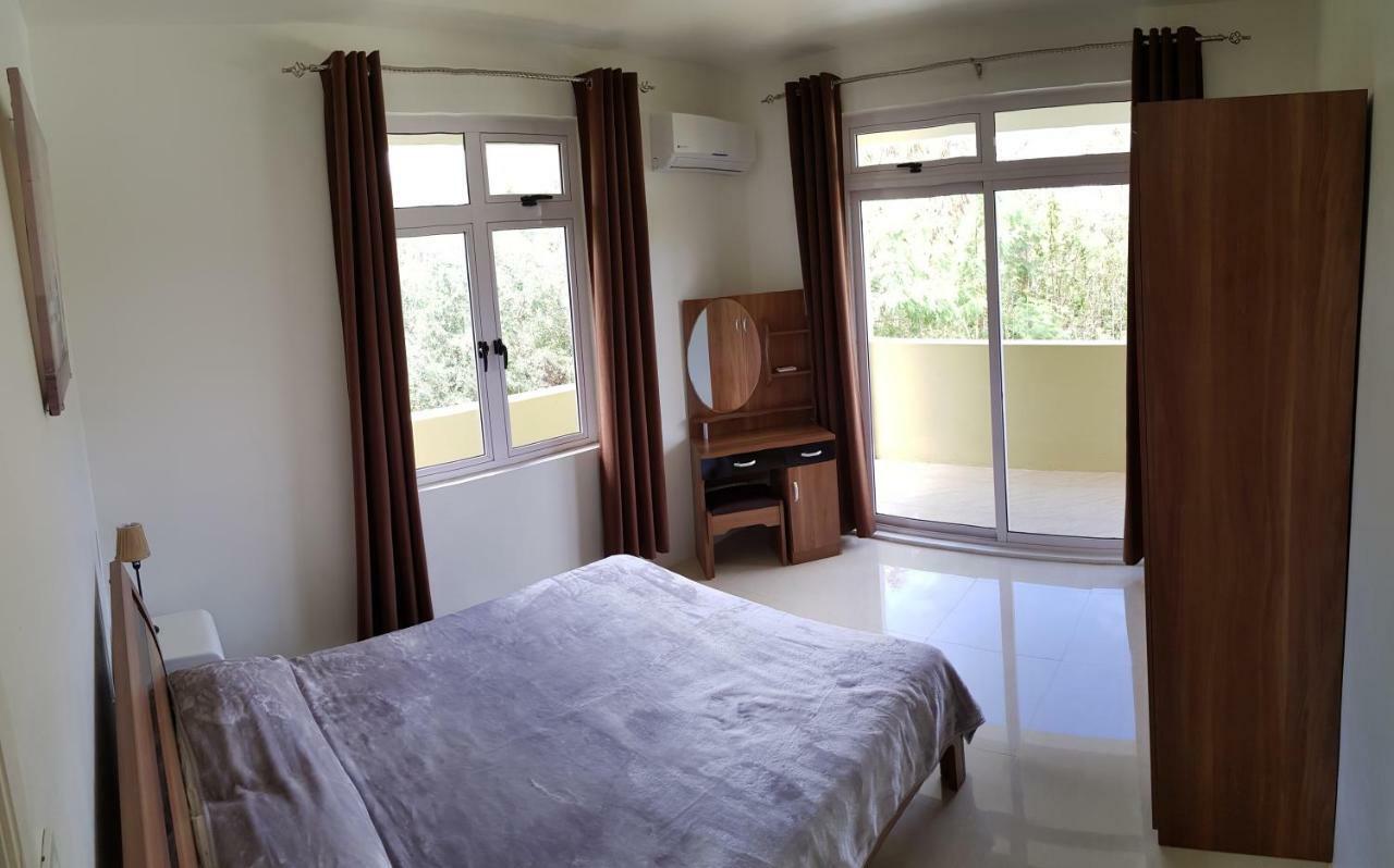 Colosseo Apartments Grand Baie Extérieur photo