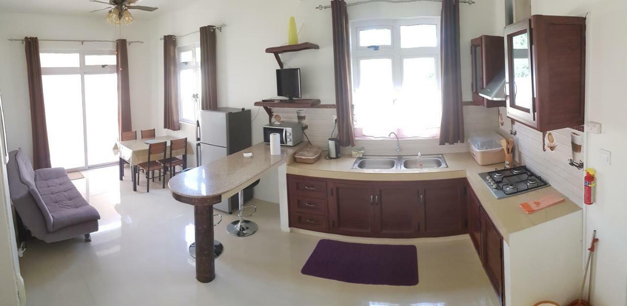 Colosseo Apartments Grand Baie Extérieur photo